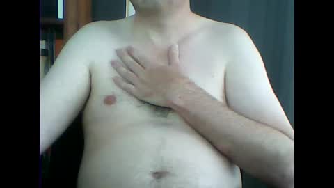Snapshot of dan30j chatting on 03/10/25, 12:29 Ben Dover jk online show from 03/10/25, 12:29