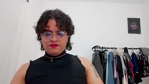 Snapshot of dan_blous chatting on 03/02/26, 11:44 Diane Blosson online show from 03/02/26, 11:44