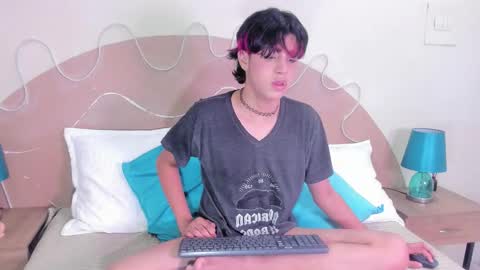 D A N online show from 12/16/25, 01:32