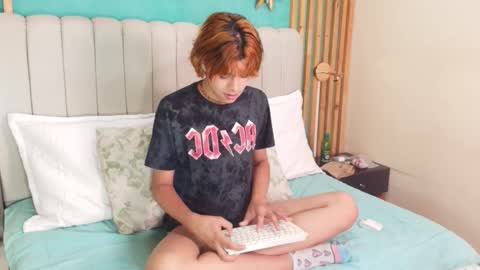 D A N online show from 02/01/26, 01:42