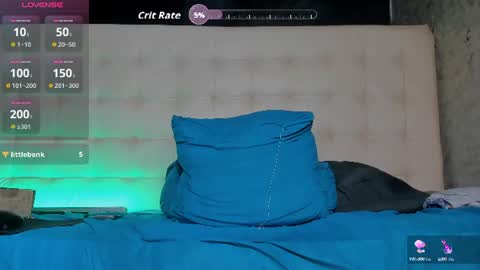 Snapshot of dan_darek chatting on 06/18/26, 12:11 DAN online show from 06/18/26, 12:11
