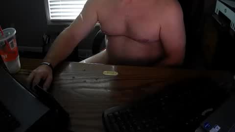 Snapshot of dan_masterskc33 chatting on 10/17/25, 04:31 Danny online show from 10/17/25, 04:31