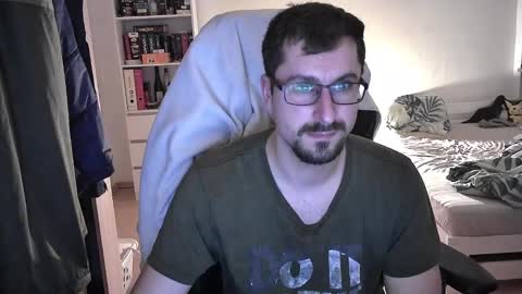 King Dan online show from 12/19/24, 07:40