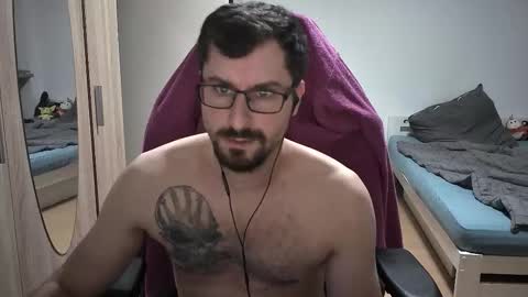 King Dan online show from 09/12/25, 08:31