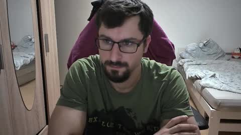 King Dan online show from 10/03/25, 07:44