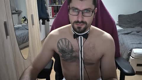 King Dan online show from 11/22/25, 08:52