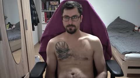 King Dan online show from 12/03/25, 07:56