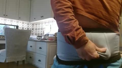 Snapshot of dan_va chatting on 02/12/25, 08:40 Dan online show from 02/12/25, 08:40