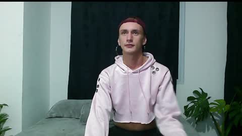 Snapshot of dan_yagami chatting on 12/02/24, 01:14 Dan and Noah online show from 12/02/24, 01:14