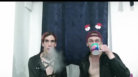 Snapshot of dan_yagami chatting on 12/25/24, 10:27 Dan and Noah online show from 12/25/24, 10:27