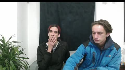 Snapshot of dan_yagami chatting on 12/29/24, 02:49 Dan and Noah online show from 12/29/24, 02:49