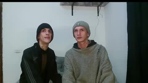 Snapshot of dan_yagami chatting on 02/23/25, 02:40 Dan and Noah online show from 02/23/25, 02:40