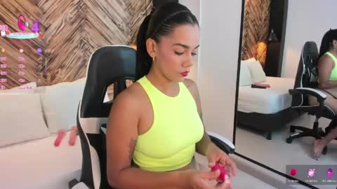 D A N A  online show from 04/18/26, 12:20