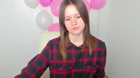 Snapshot of dana_orchid_ chatting on 03/07/25, 12:23 Dana online show from 03/07/25, 12:23