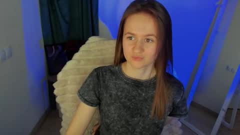 Snapshot of dana_orchid_ chatting on 12/04/25, 09:01 Dana online show from 12/04/25, 09:01