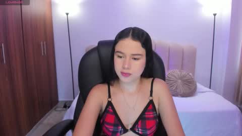 danaa_rouse online show from 09/23/25, 07:17