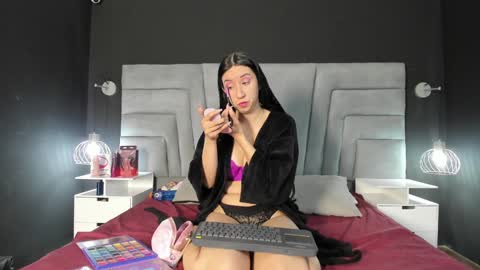    online show from 12/23/24, 09:29