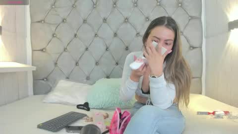    online show from 01/18/25, 07:48