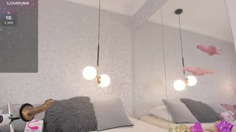    online show from 04/20/26, 09:49