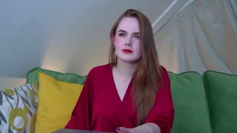 Snapshot of danadrake chatting on 02/02/25, 09:45 Dana online show from 02/02/25, 09:45