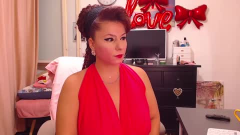 Snapshot of danahot4u chatting on 12/07/24, 07:43 dana online show from 12/07/24, 07:43