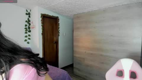 Snapshot of danay_01 chatting on 02/21/25, 12:16 danay_01 online show from 02/21/25, 12:16