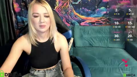 dances_queen online show from 01/17/26, 08:30