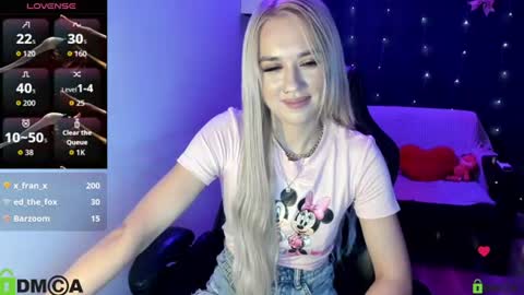 dances_queen online show from 07/14/26, 10:21
