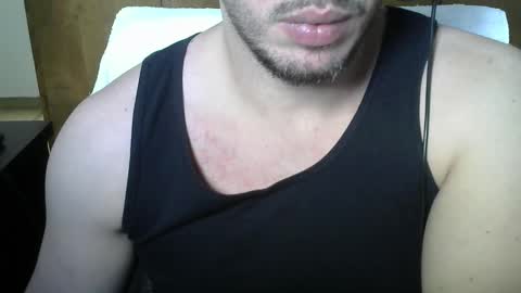Snapshot of dandanillo chatting on 10/24/25, 03:19 Dan online show from 10/24/25, 03:19
