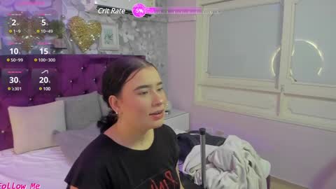 Snapshot of danee_19 chatting on 01/23/25, 10:43 Daniela online show from 01/23/25, 10:43