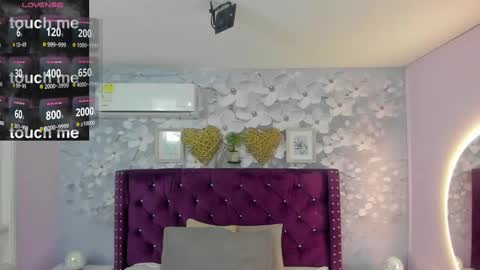 Snapshot of danee_19 chatting on 02/09/25, 11:36 Daniela online show from 02/09/25, 11:36