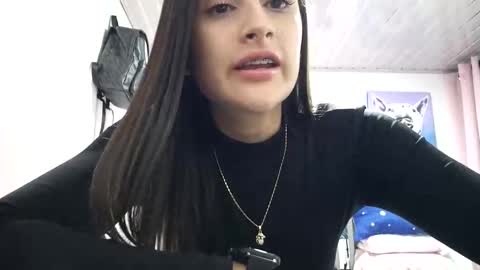 Snapshot of danellahouston chatting on 02/17/25, 03:25 Danella Houston online show from 02/17/25, 03:25