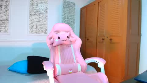 Snapshot of danellahouston chatting on 10/08/25, 06:38 Danella Houston online show from 10/08/25, 06:38