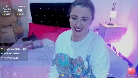 Snapshot of danevagw chatting on 12/28/24, 11:59 danevagw online show from 12/28/24, 11:59