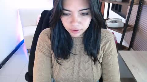 Veronica online show from 04/22/26, 11:56