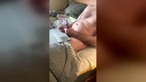 danger_yummy online show from 04/16/26, 08:53