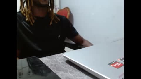 Snapshot of dangerhook chatting on 02/19/26, 02:40 dangerhook online show from 02/19/26, 02:40