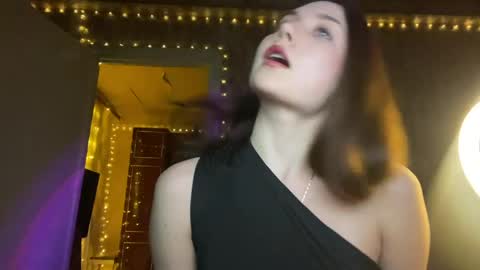 dangerous_softness online show from 04/23/26, 06:54