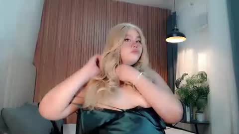 Ms. K online show from 12/03/25, 06:50