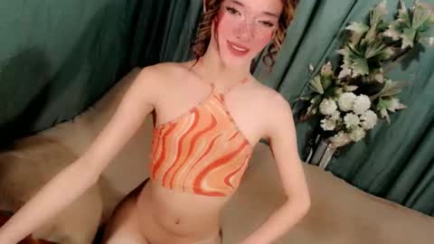 Snapshot of dangerouscock69_nica chatting on 05/27/26, 06:38 Nica online show from 05/27/26, 06:38