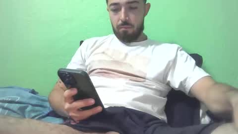 dani3l9905 online show from 12/05/25, 02:20