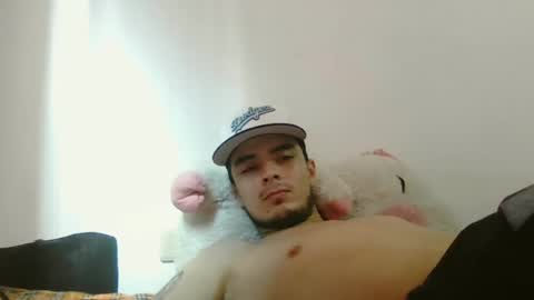 Snapshot of dani_42017 chatting on 12/08/24, 05:44 dani_42017 online show from 12/08/24, 05:44