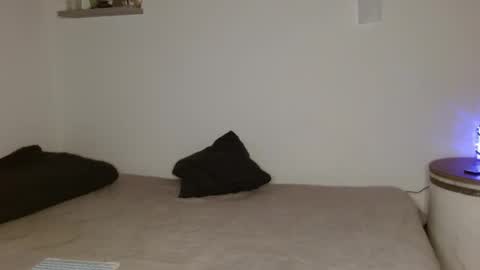 Snapshot of dani_angel_ chatting on 11/26/25, 11:17 Dani online show from 11/26/25, 11:17