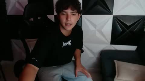 Snapshot of dani_cumboy chatting on 01/08/25, 05:27 dani_cumboy online show from 01/08/25, 05:27