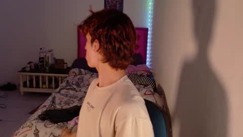 Snapshot of dani_dancer chatting on 12/16/25, 12:26 Dani Dancer online show from 12/16/25, 12:26