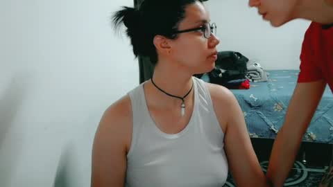 dani y jocelyn online show from 04/03/26, 09:57