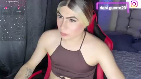 Snapshot of dani_lovet1 chatting on 06/12/26, 04:00 dani online show from 06/12/26, 04:00