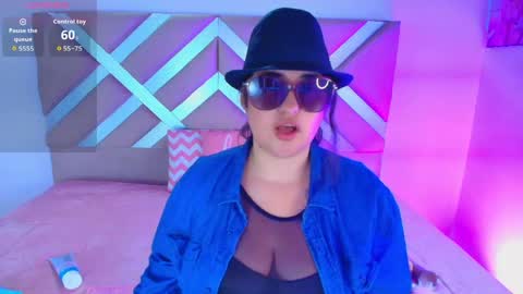 Dani  online show from 05/15/26, 07:54