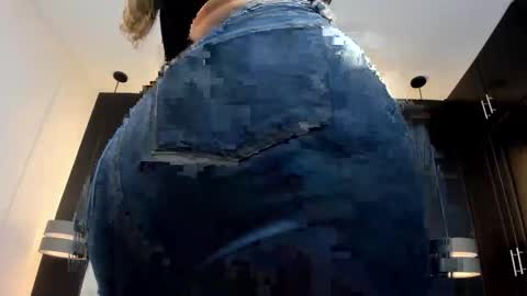 JANE  online show from 04/21/26, 07:50