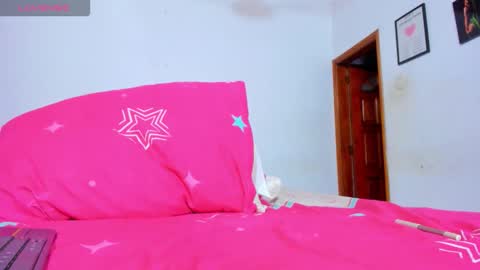 Snapshot of dania_wi chatting on 11/25/25, 10:10 DANIA online show from 11/25/25, 10:10